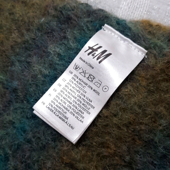 H&M Warm scarf - Picture 2 of 4